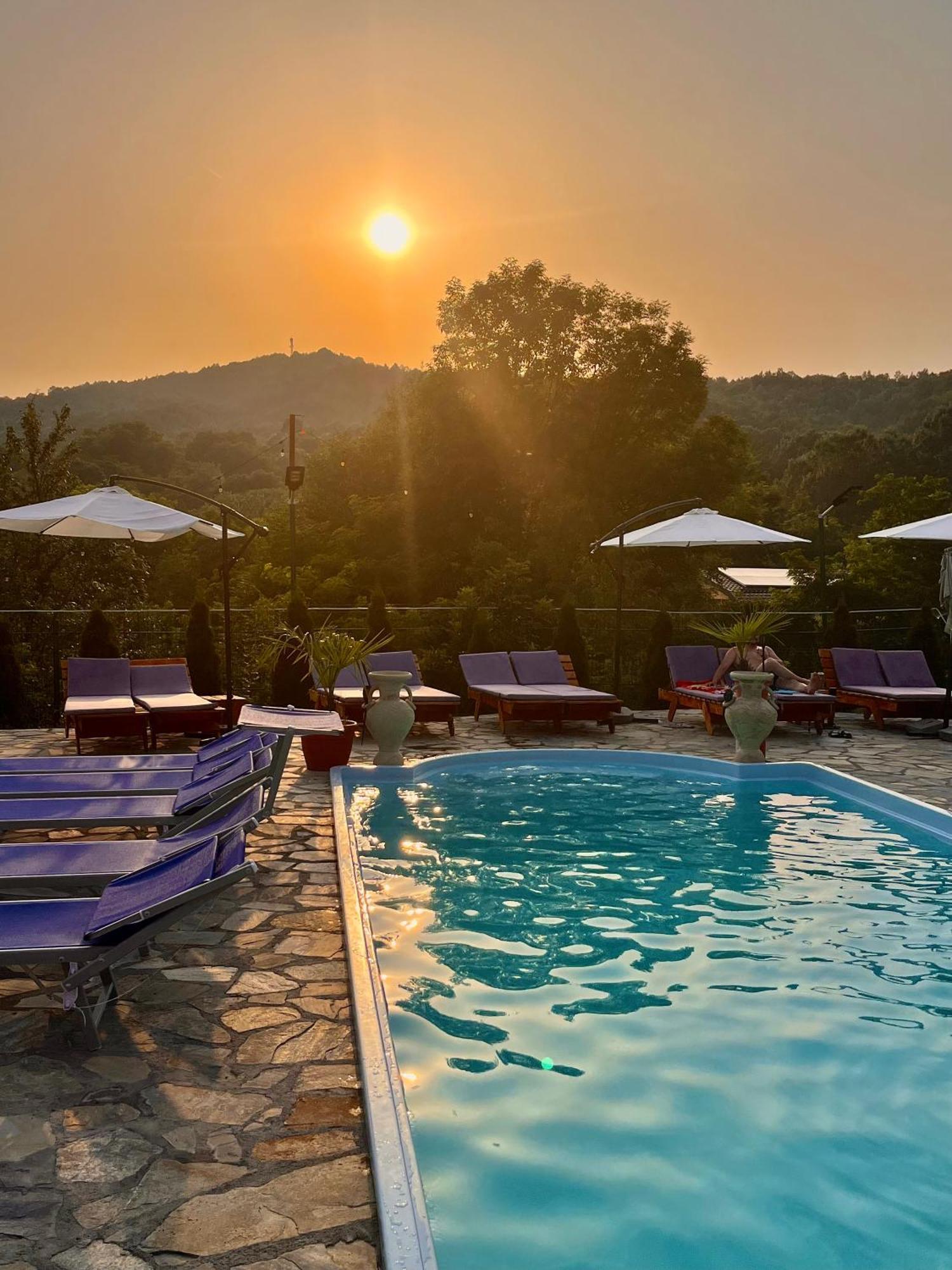 Pensiunea Portas Resort Slănic Εξωτερικό φωτογραφία
