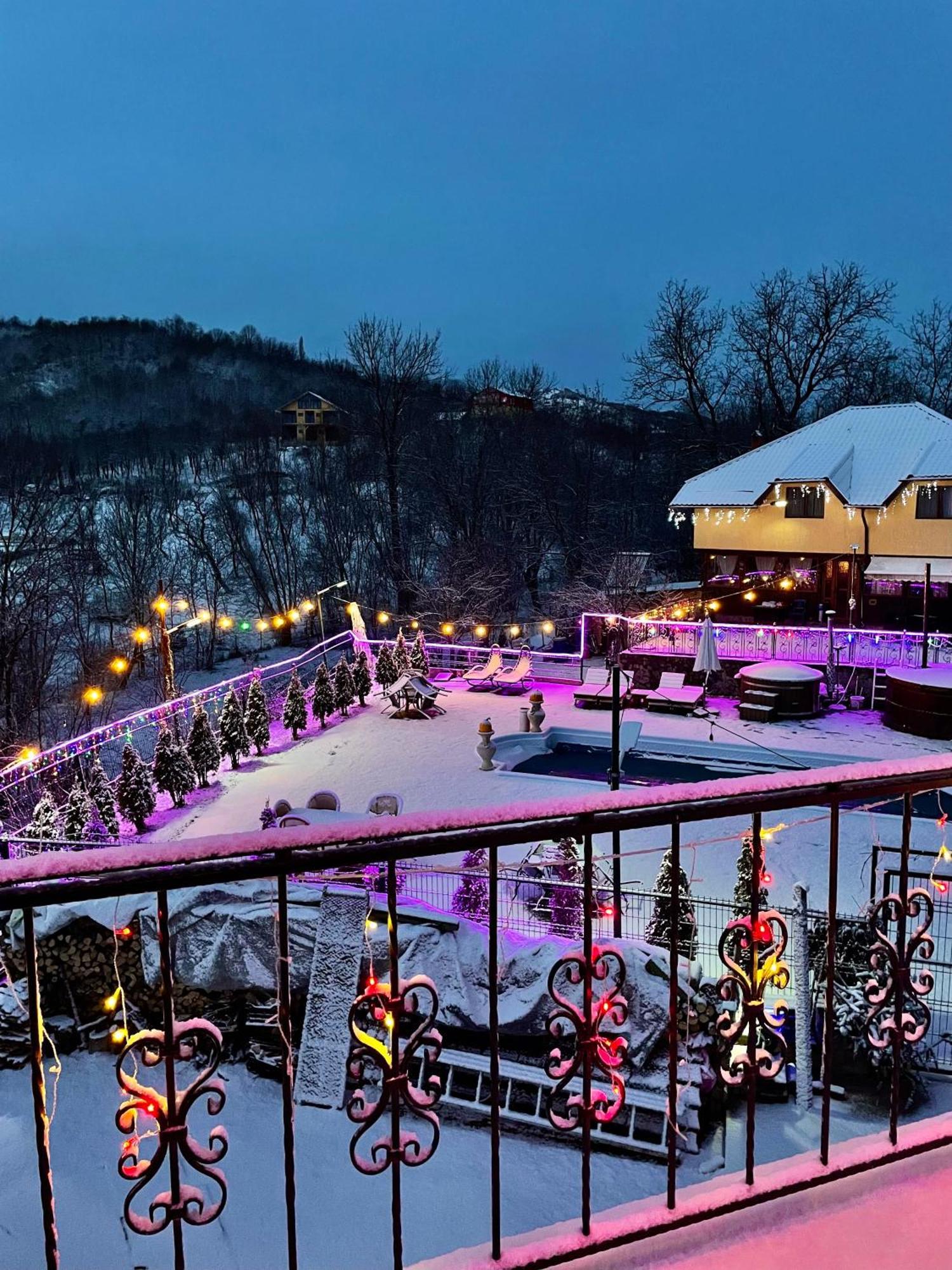 Pensiunea Portas Resort Slănic Εξωτερικό φωτογραφία