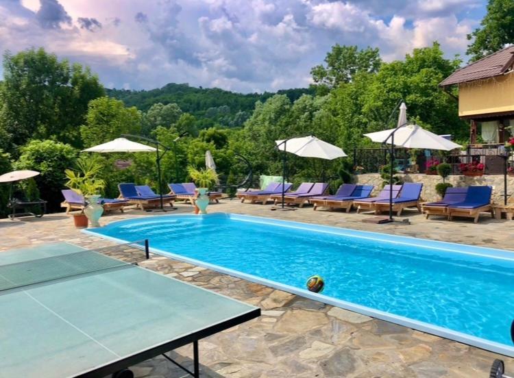 Pensiunea Portas Resort Slănic Εξωτερικό φωτογραφία