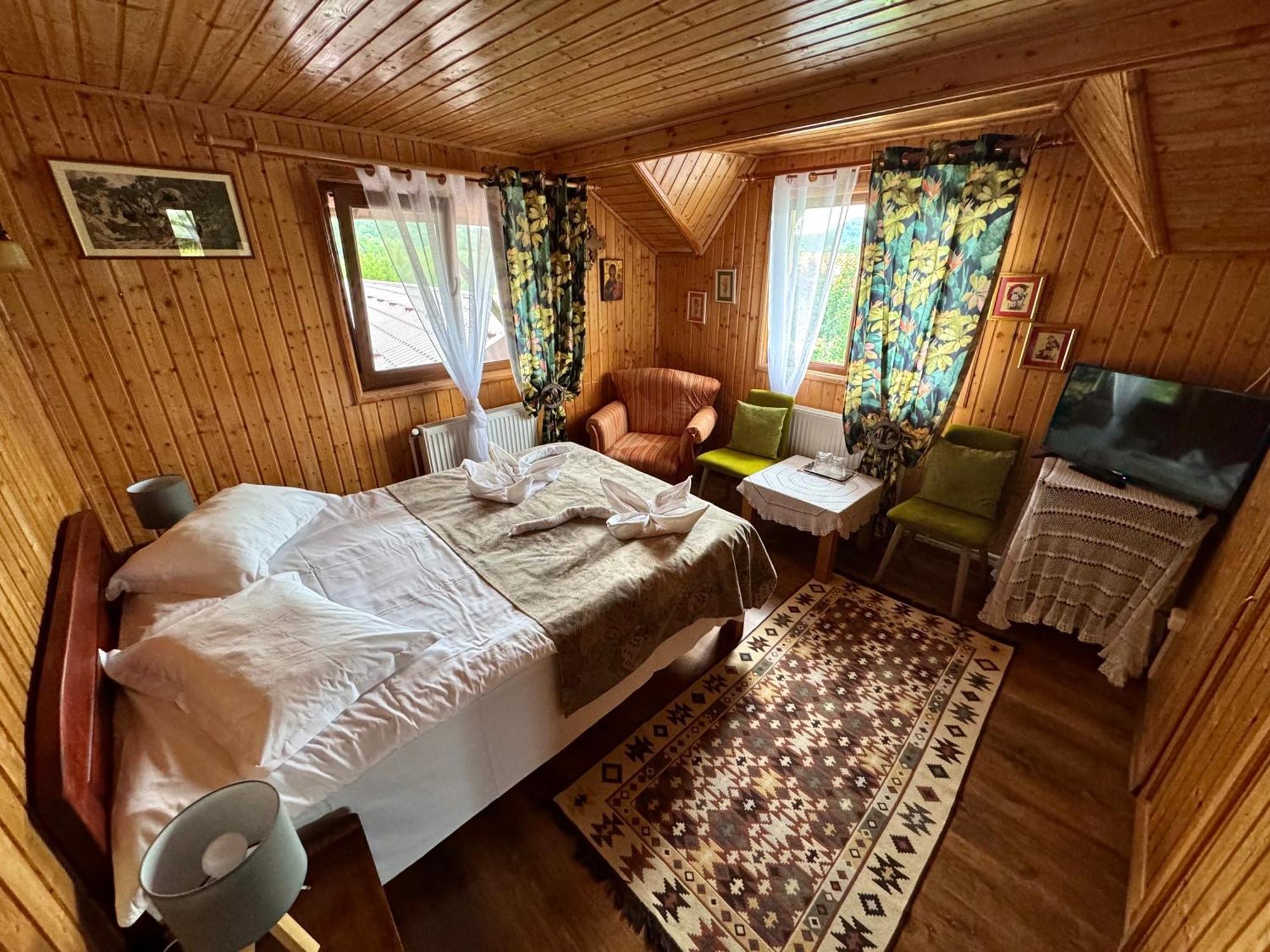 Pensiunea Portas Resort Slănic Εξωτερικό φωτογραφία