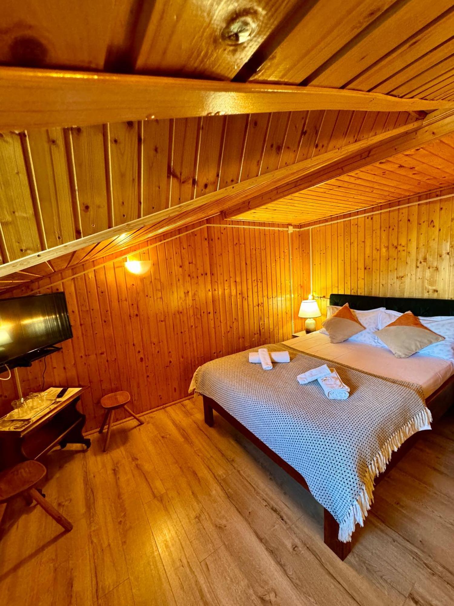 Pensiunea Portas Resort Slănic Εξωτερικό φωτογραφία