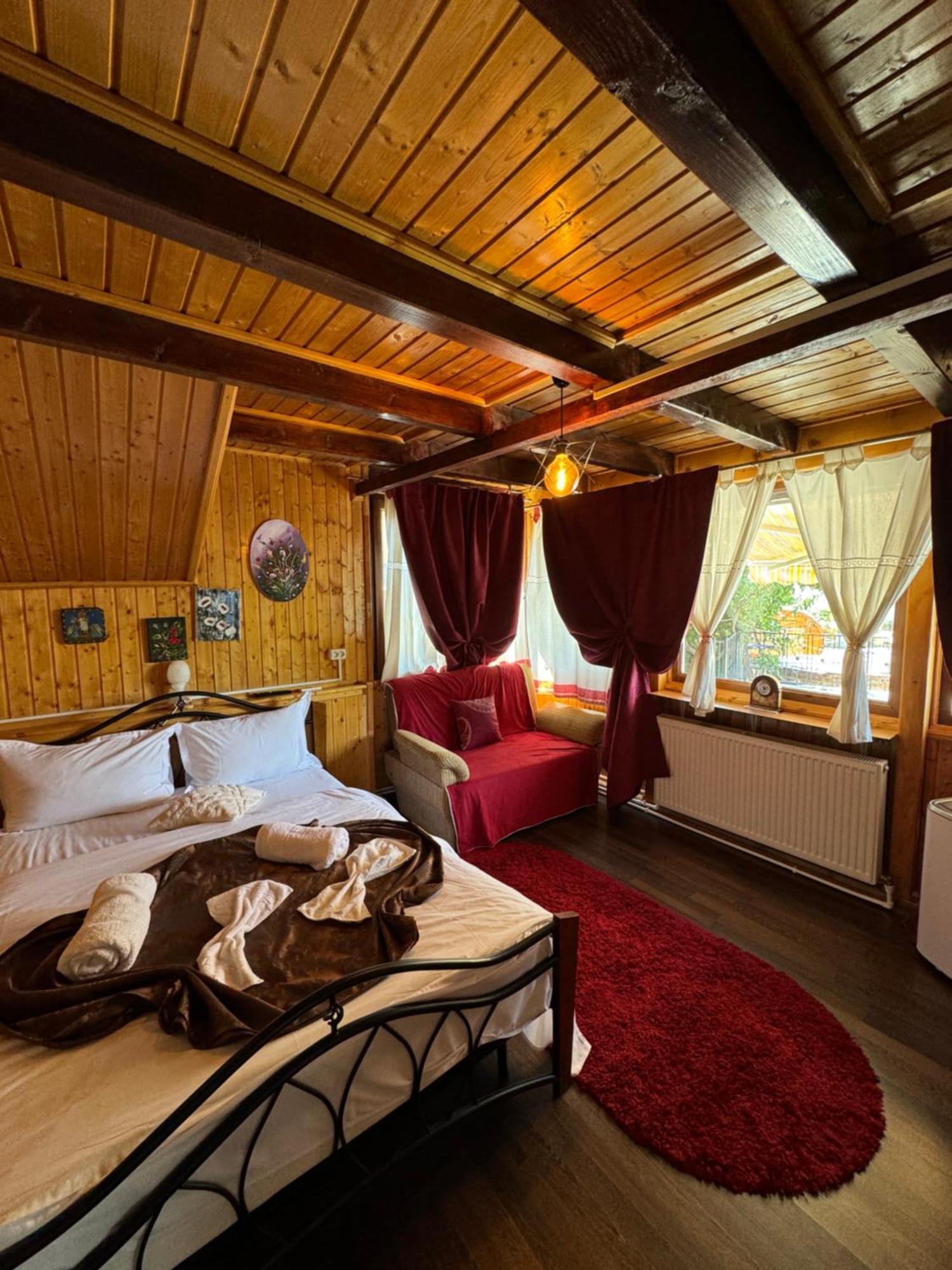 Pensiunea Portas Resort Slănic Εξωτερικό φωτογραφία